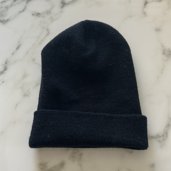 Sakara life hat/ beanie - Picture 2 of 3